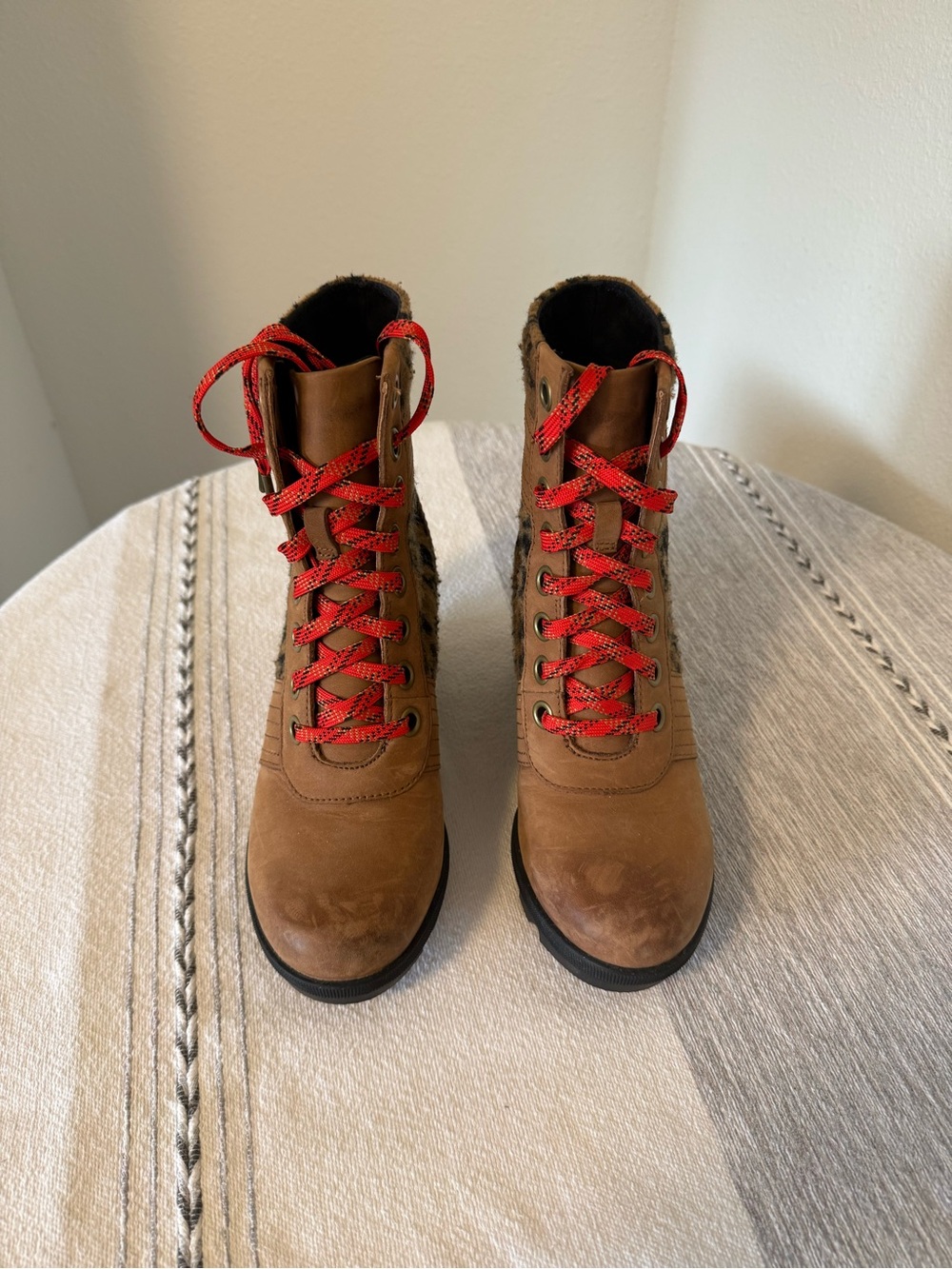 Sorel Lexie Wedge Boot, Brown and Black Cheetah print with red laces - Picture 3 of 7